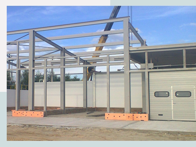 Строительство автосервисов от СтальСтрой-Врх по цене 616 руб.