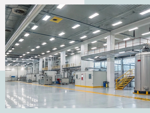 Освещение ангаров в Верхней Пышме от 616 руб. - Эффективные решения