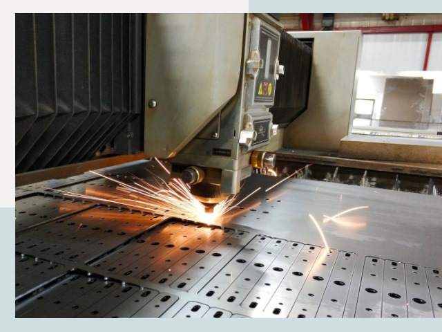 Лазерная резка металла в Верхней Пышме от 616 руб.