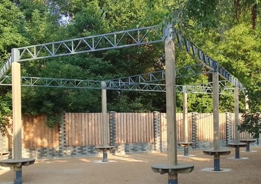 Терраса из металлоконструкций под ключ, проектирование, изготовление и монтаж от СтальСтрой-Врх